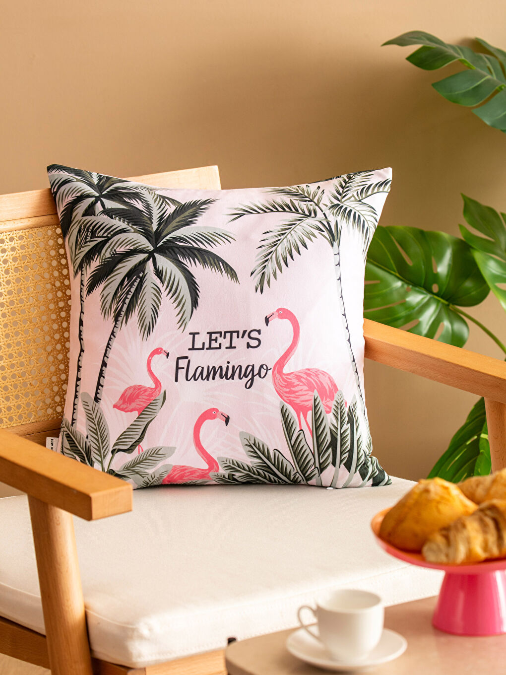 LCW HOME Karışık Baskılı Flamingo Baskılı Kırlent Kılıfı 45x45 Cm