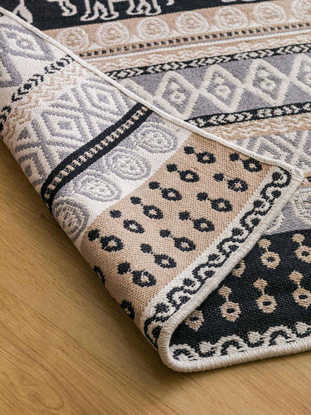 Karışık Boho Fil Desenli Kilim 70x140 cm-2