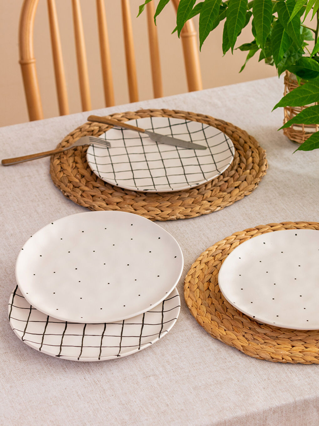 Siyah Baskılı Seramik Sunum Tabağı Seti 4'lü-1