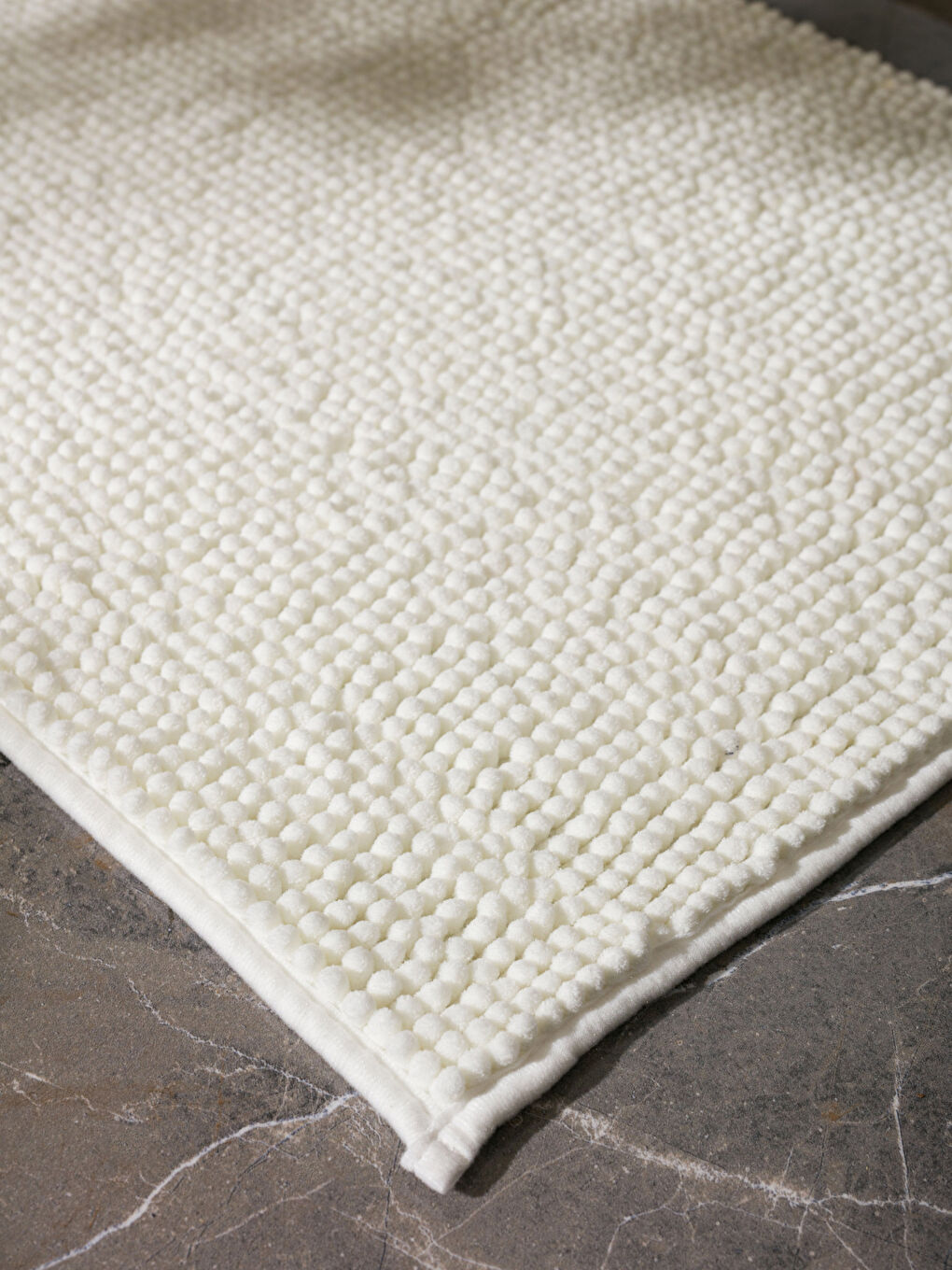 Plain Bath Mat 50x80 Cm-1