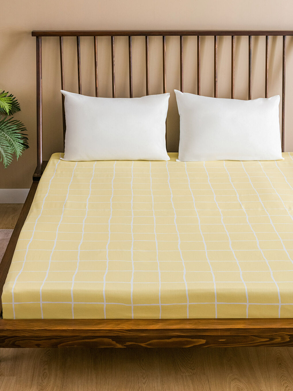 LCW HOME Plaid Patterned Queen Size Bed Sheet 240x260 cm -S3IP34Z8-F9C