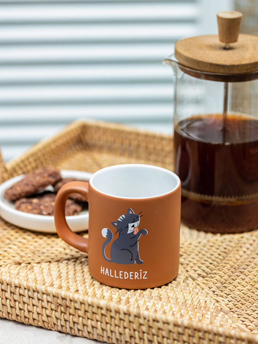 Karışık Kedi Baskılı Porselen Kupa 320 ml-1