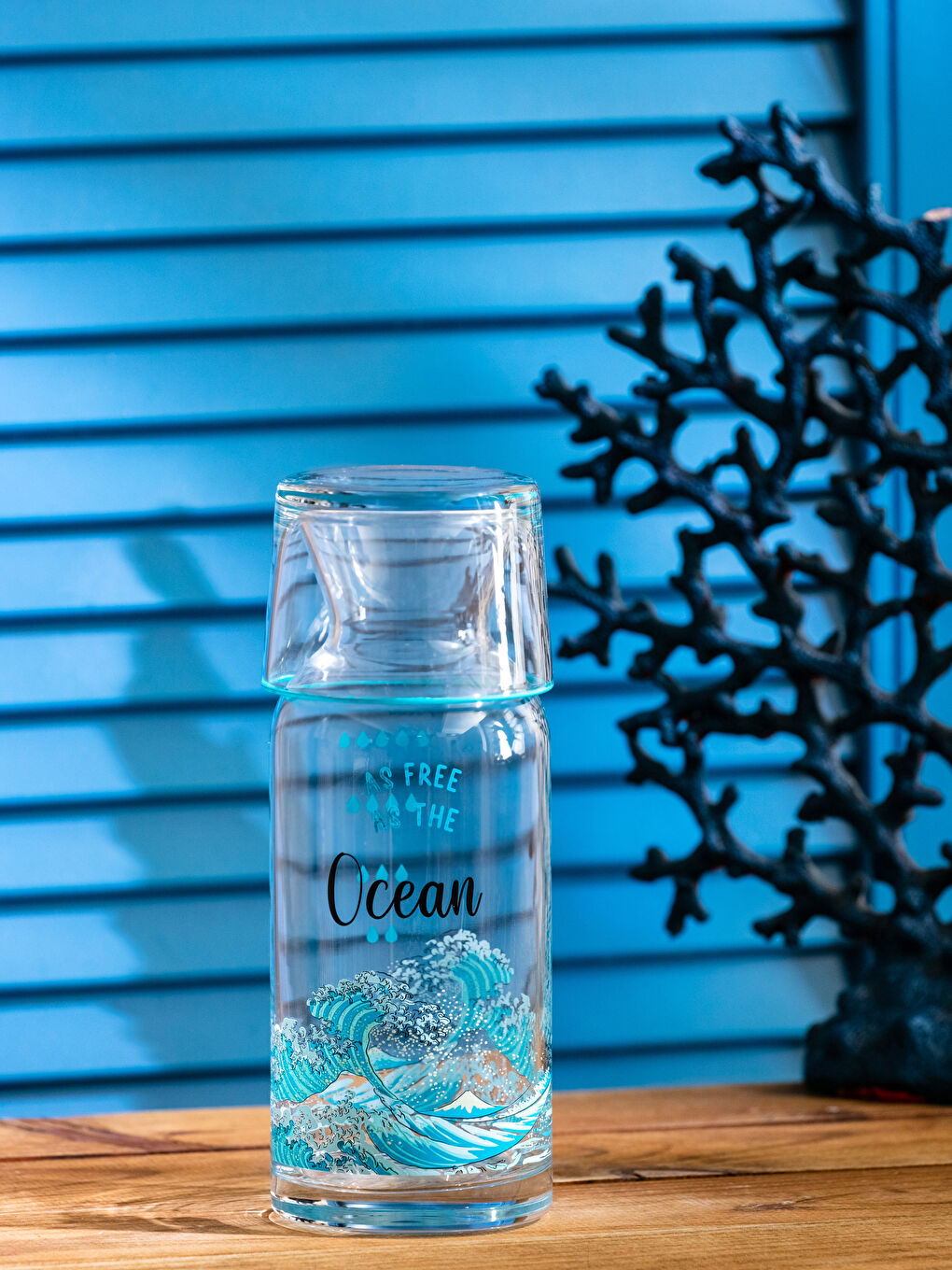 LCW HOME Glass Carafe Pitcher with Printed Glass Lid 700 Ml -S3IR47Z8-F9C