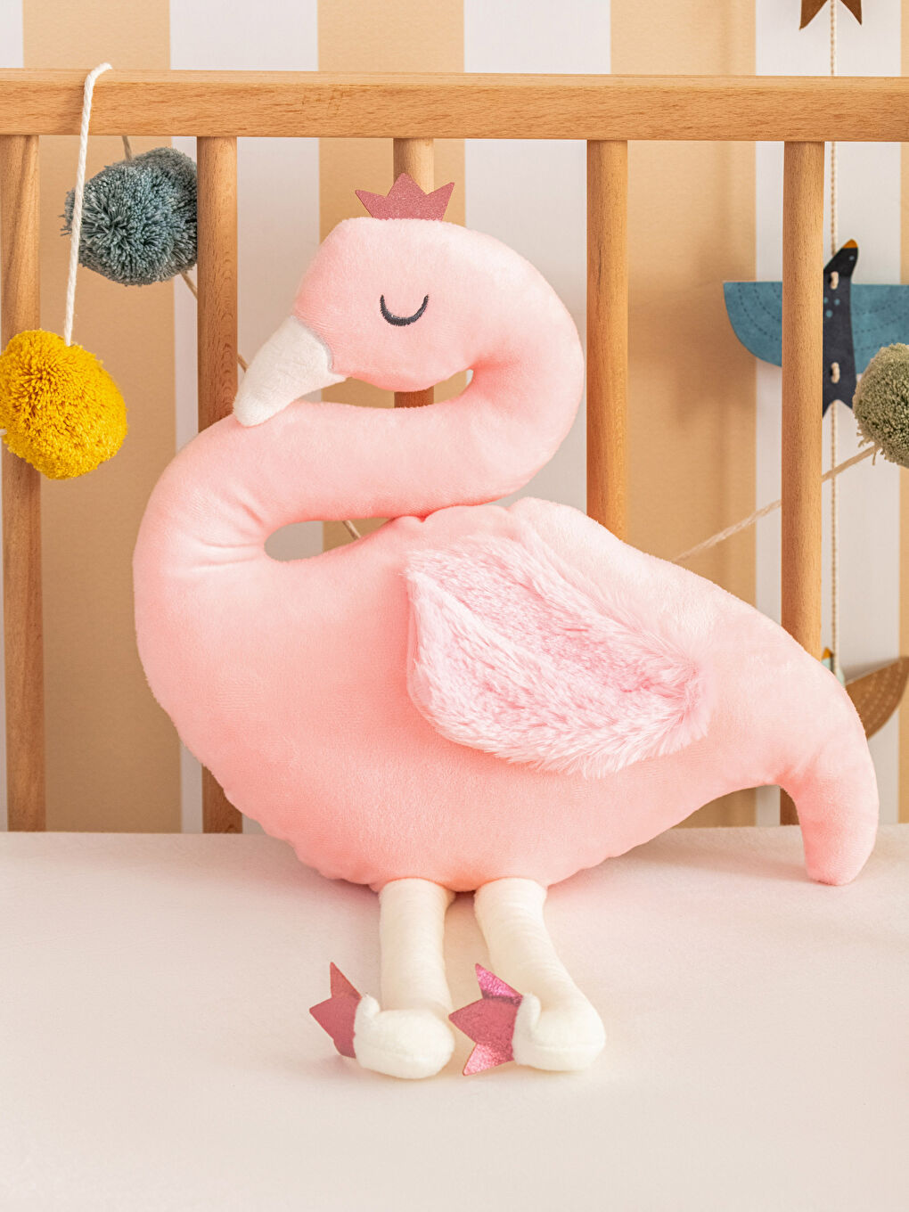Karışık Pelüş Dolgulu Nakışlı Flamingo Bebek Kırlent-1