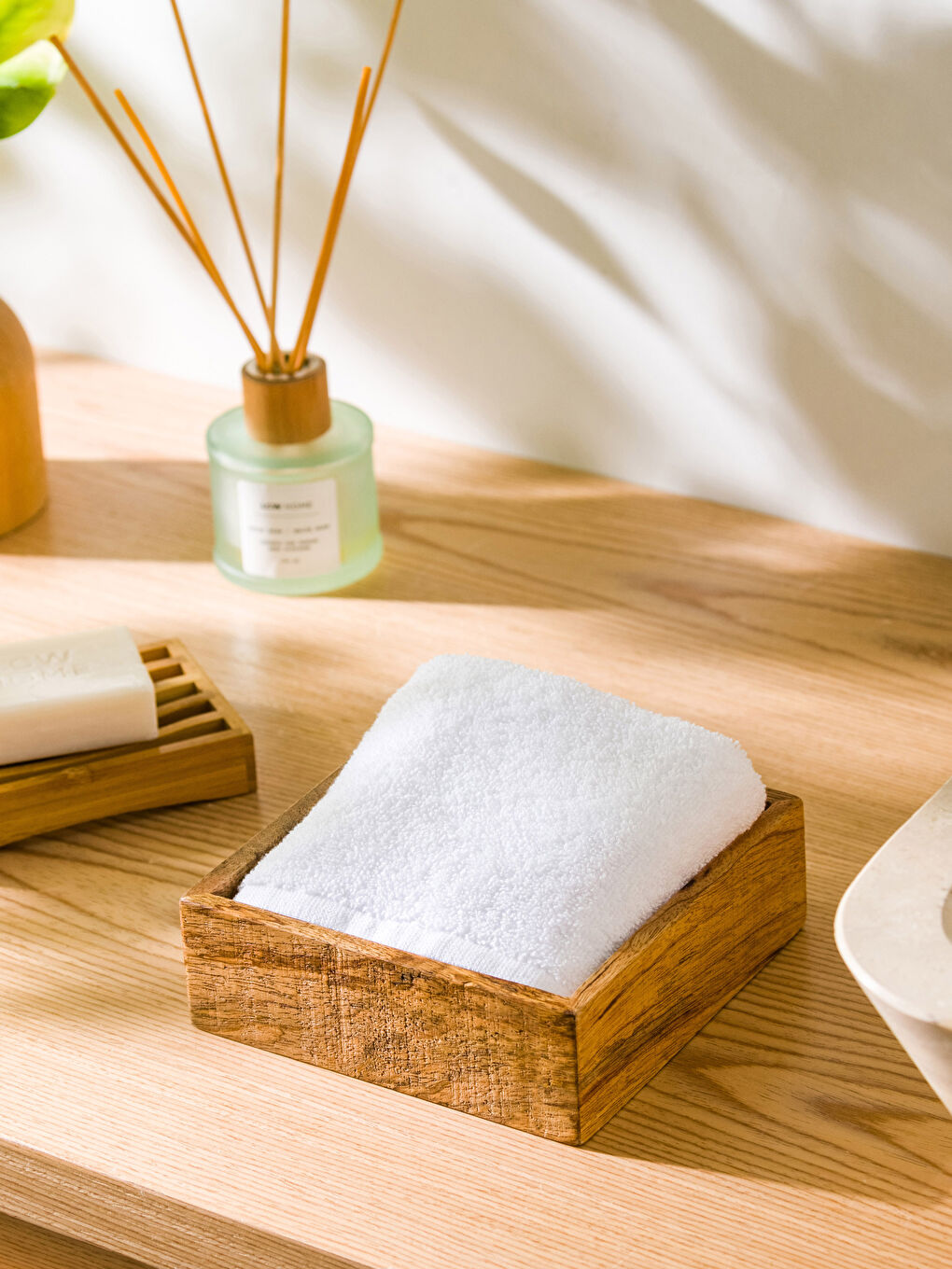 Regular Hand Towel 30x50 Cm-1