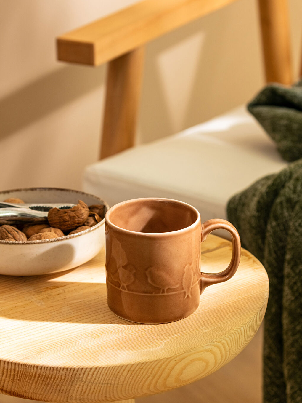 Self Patterned Porcelain Mug