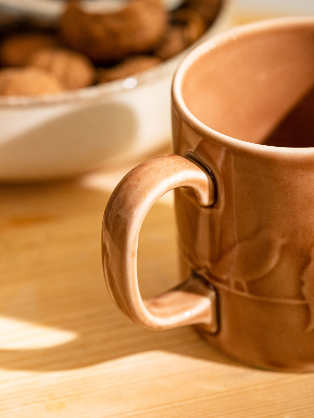 Self Patterned Porcelain Mug-2