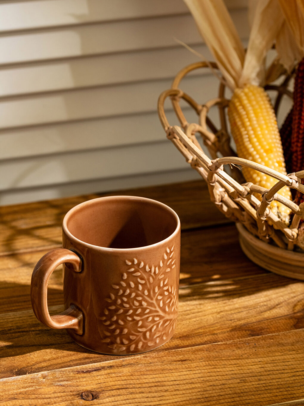 Self Patterned Porcelain Mug