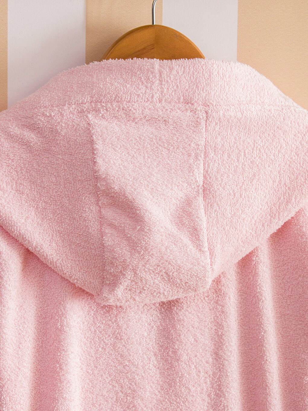 Pembe Kapüşonlu Kız Çocuk Bornoz-3