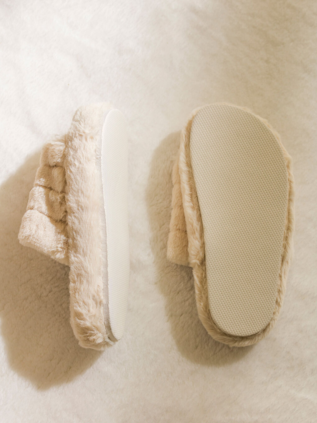 Plain Plush Women's Home Slippers-3