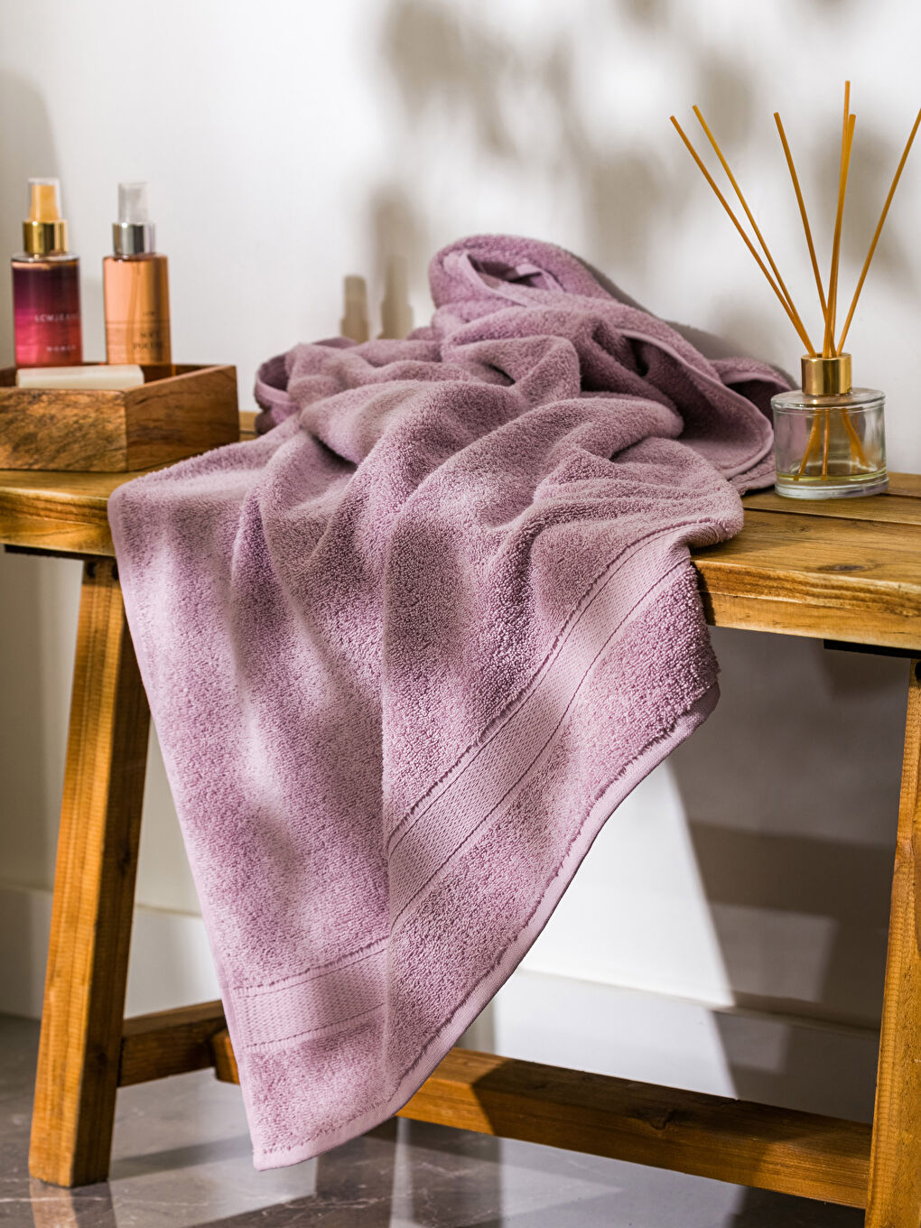 Plain Bath Towel 70x140 Cm