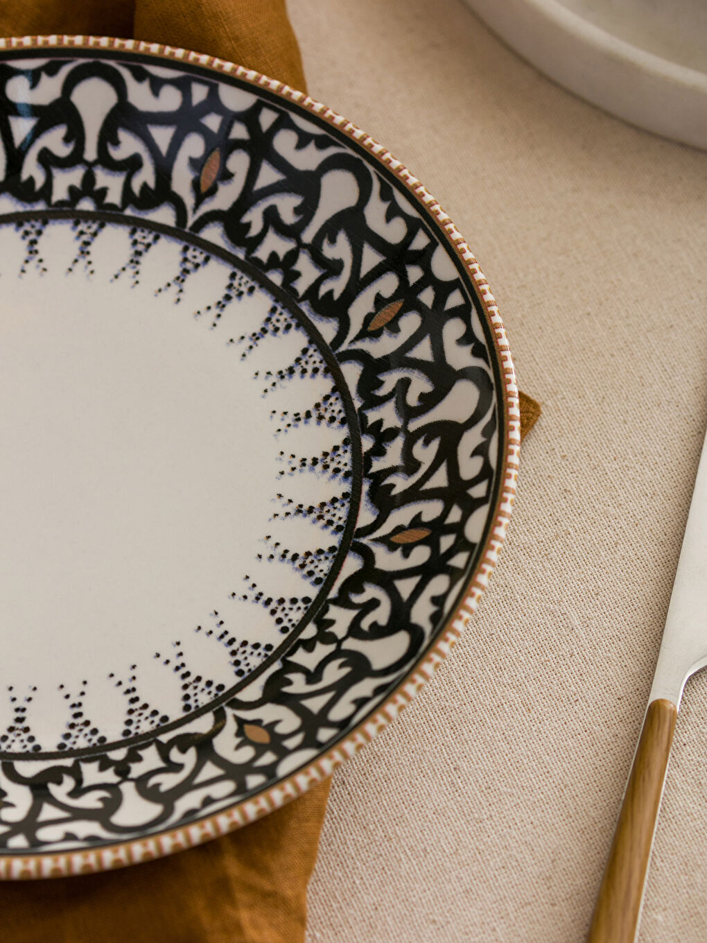 Karışık Baskılı Çukur Tabak 20 cm-3