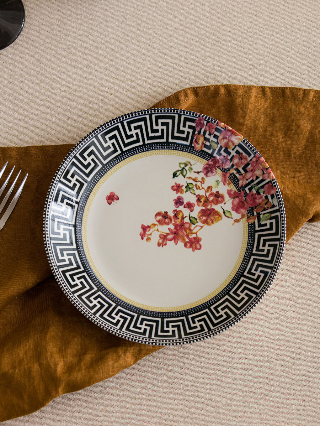 Karışık Baskılı Çukur Tabak 20 cm-1