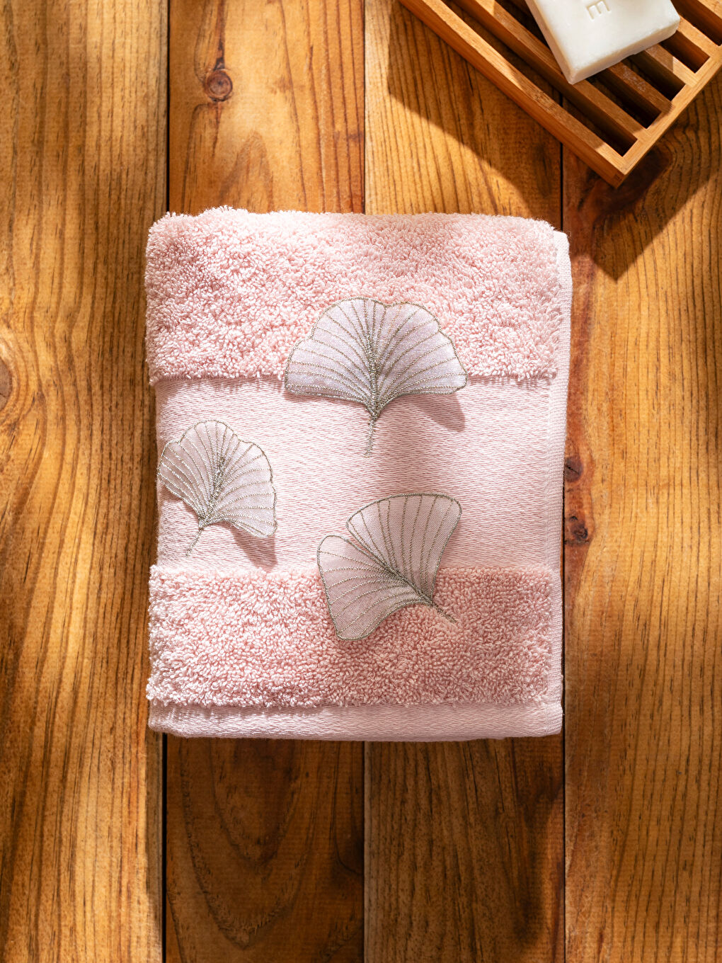Embroidered Face Towel 50x80 Cm -S46112Z8-D2E