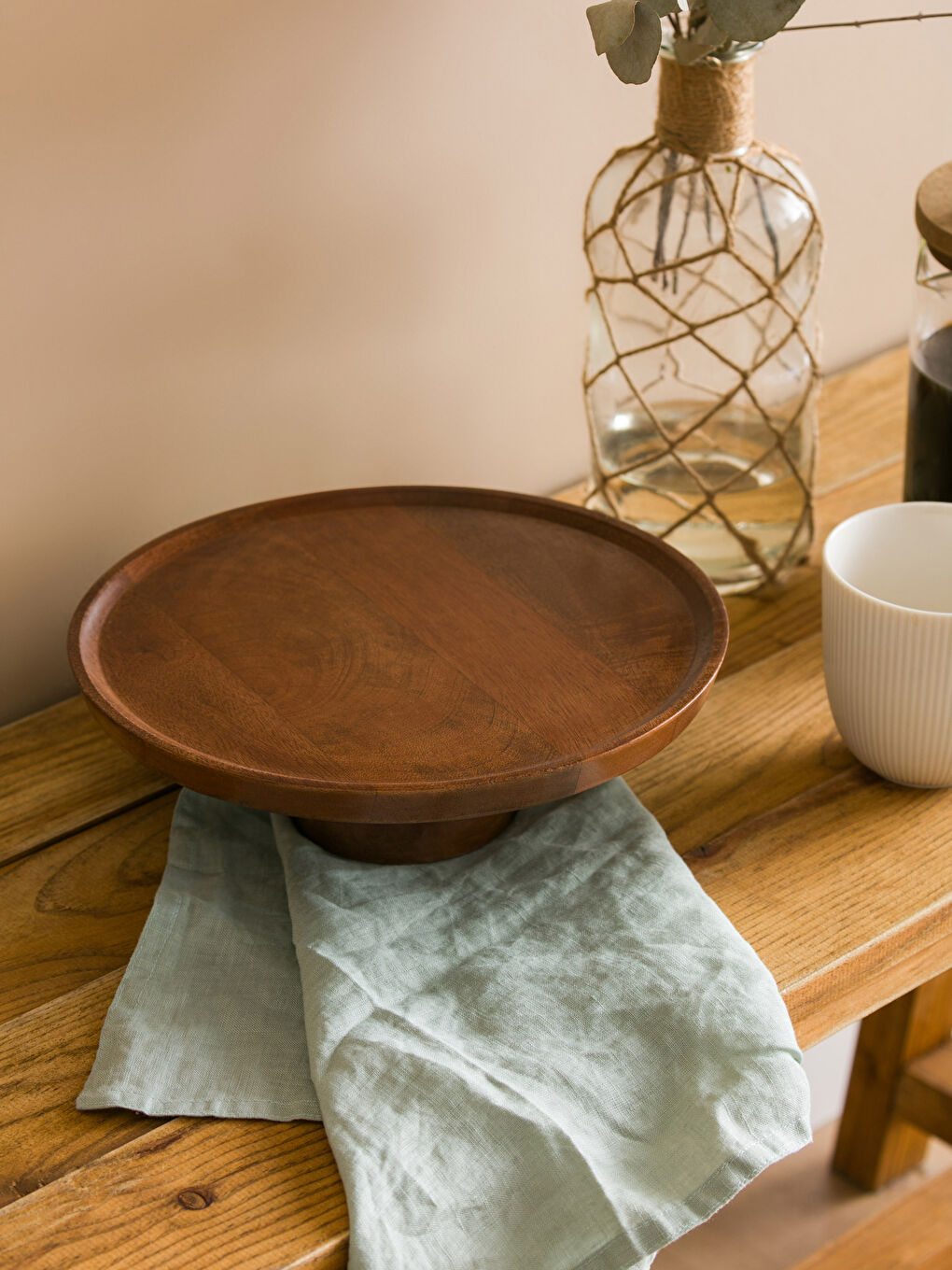 Kahverengi Ahşap Ayaklı Sunumluk 25 cm-2