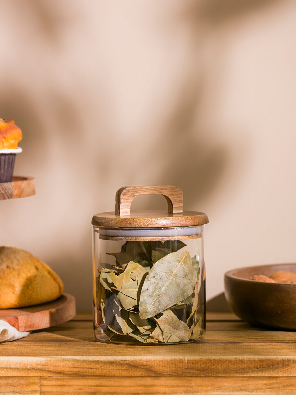 Borcan de Sticlă cu Capac din Lemn 660 ml