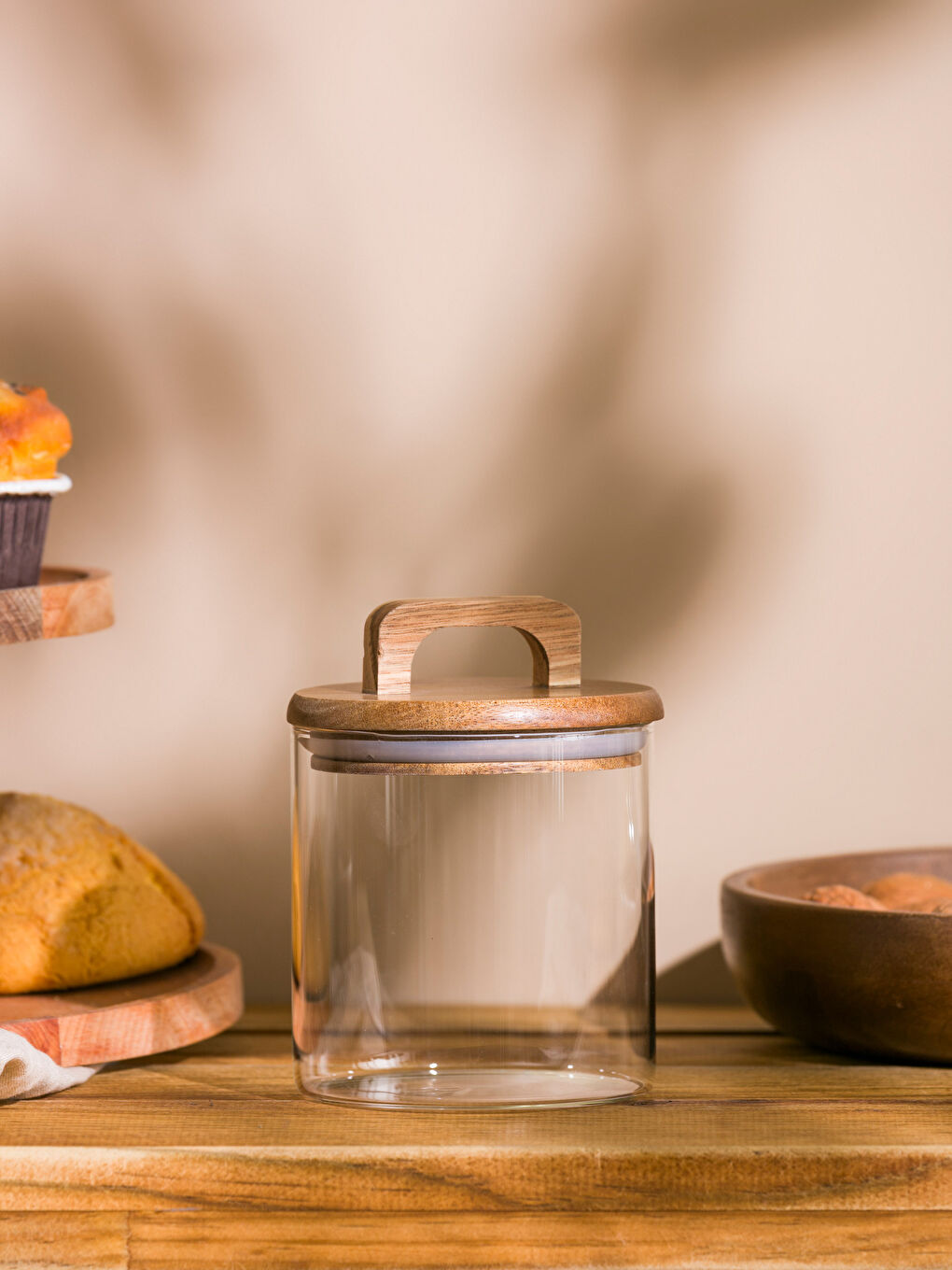 Borcan de Sticlă cu Capac din Lemn 660 ml-1