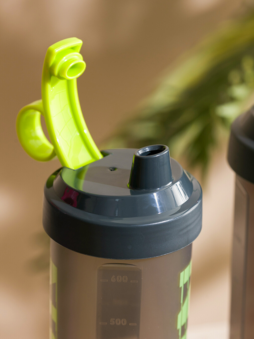 Karışık Baskılı Kapaklı Suluk 500 ml-2