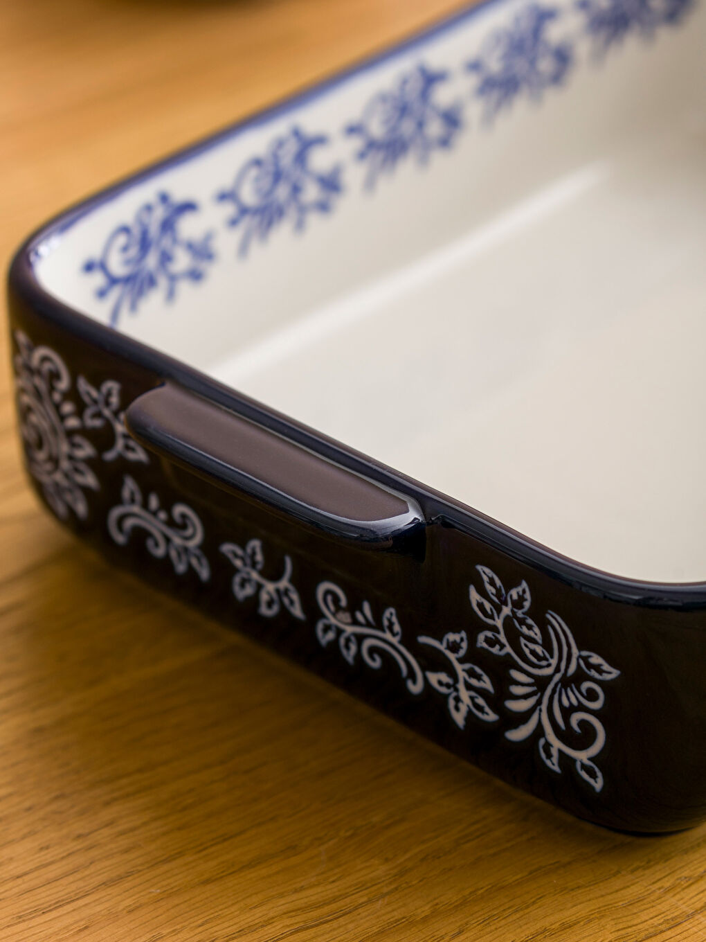 Mavi Desenli Seramik Fırın Kabı 23 cm-1