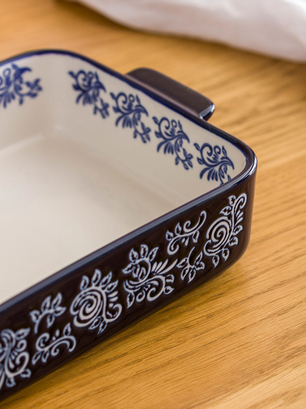 Mavi Desenli Seramik Fırın Kabı 23 cm-2