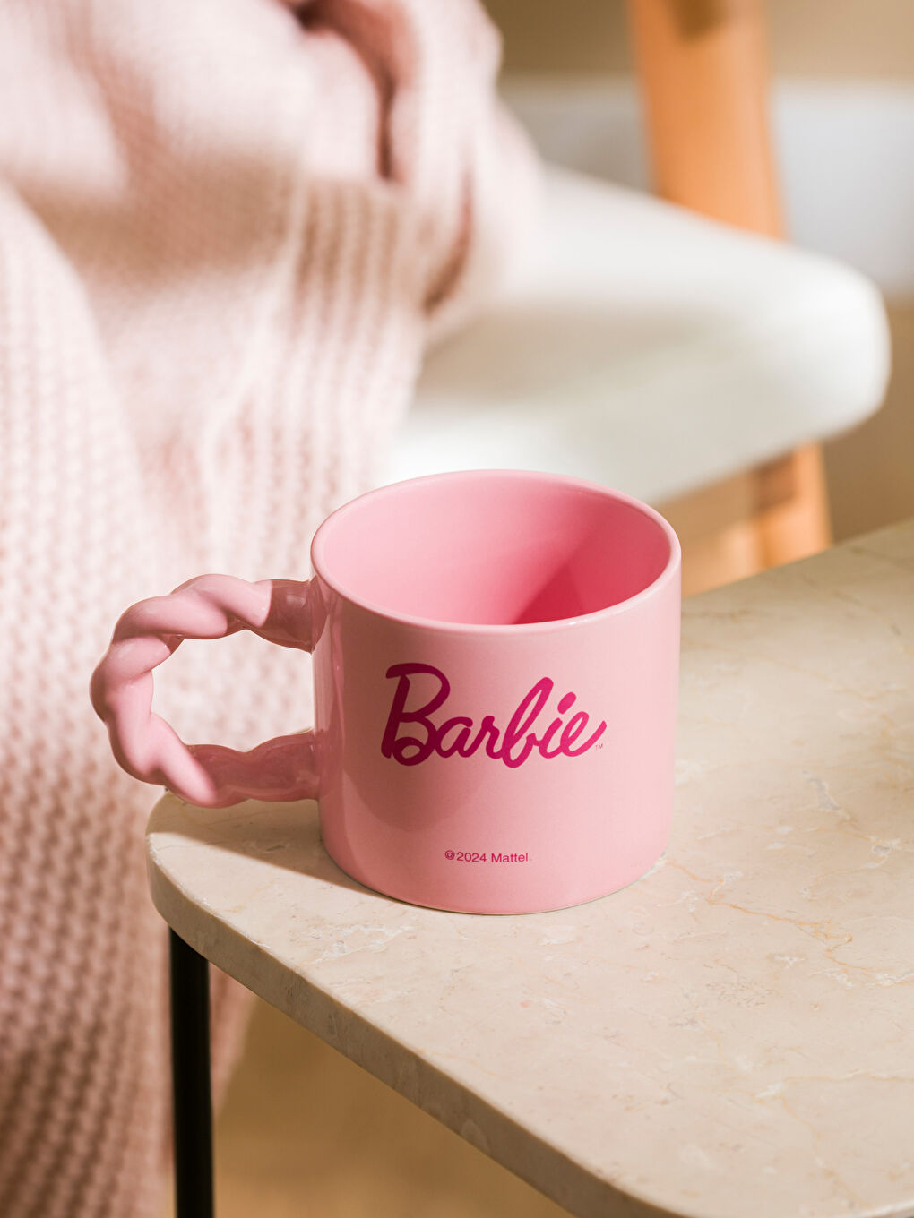 Pembe Barbie Baskılı Porselen Kupa 240 ml-1
