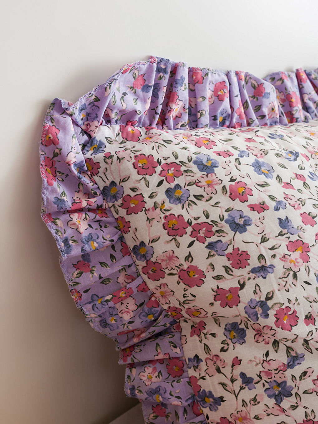 Karışık Çiçek Baskılı Tek Kişilik Nevresim Seti-3