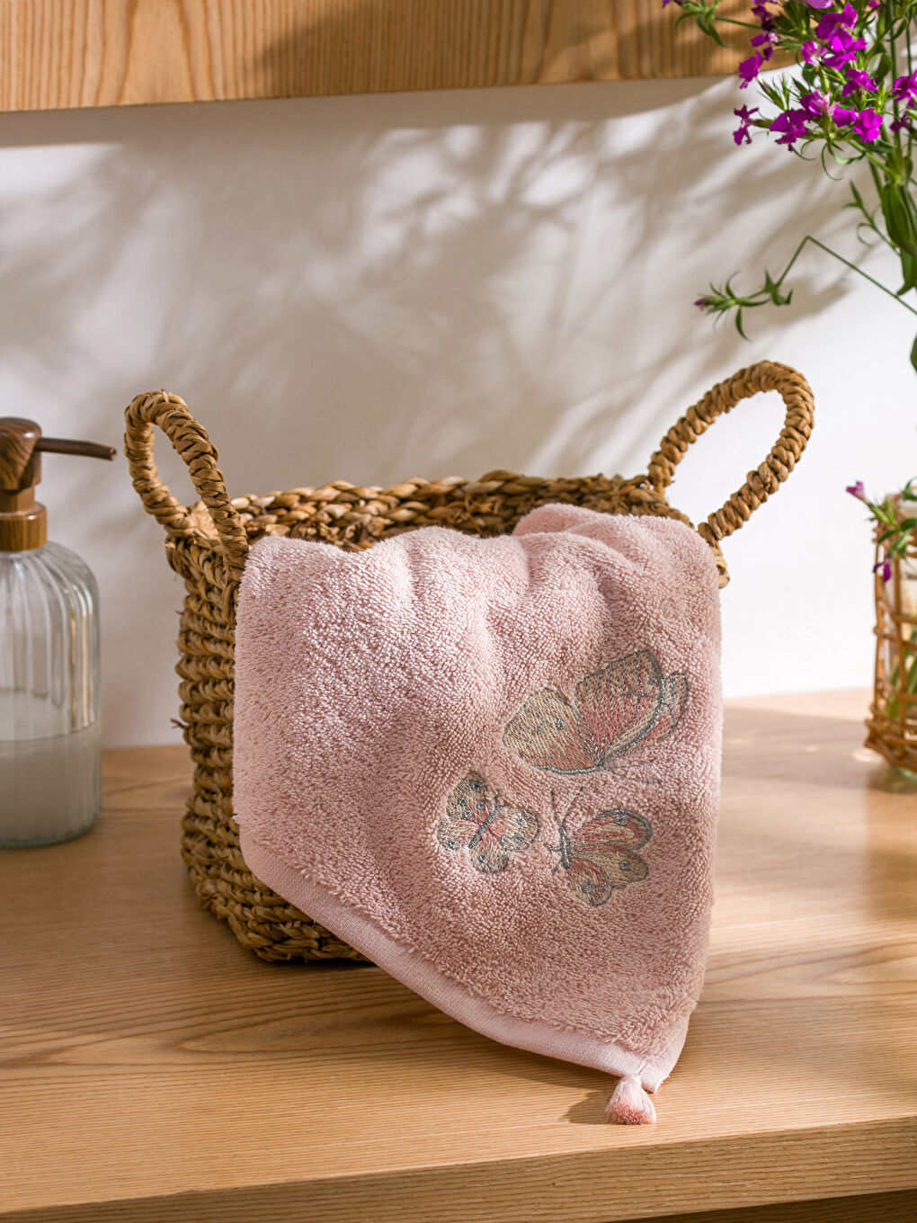 LCW HOME Pamučni Vezeni Peškir za Lice 50x80 cm -S4CM06Z8-DRH