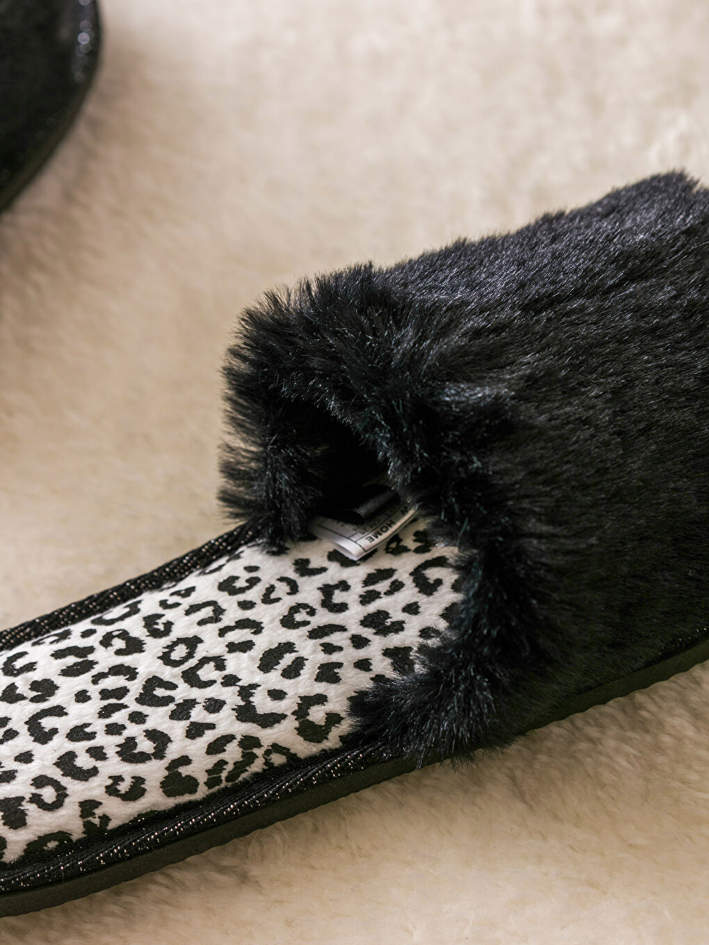 LCW HOME Patterned Plush Women's Home Slippers -S4CN16Z8-LQJ