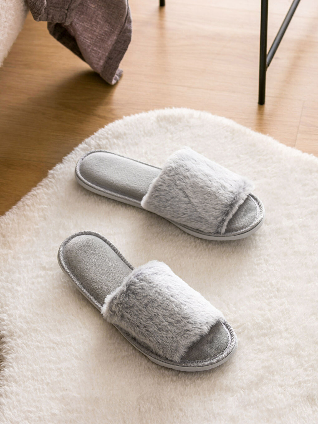 LCW HOME Plain Plush Women's Home Slippers -S4CN17Z8-Y2F