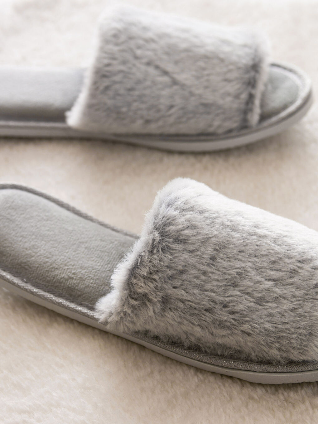 LCW HOME Plain Plush Women's Home Slippers -S4CN17Z8-Y2F