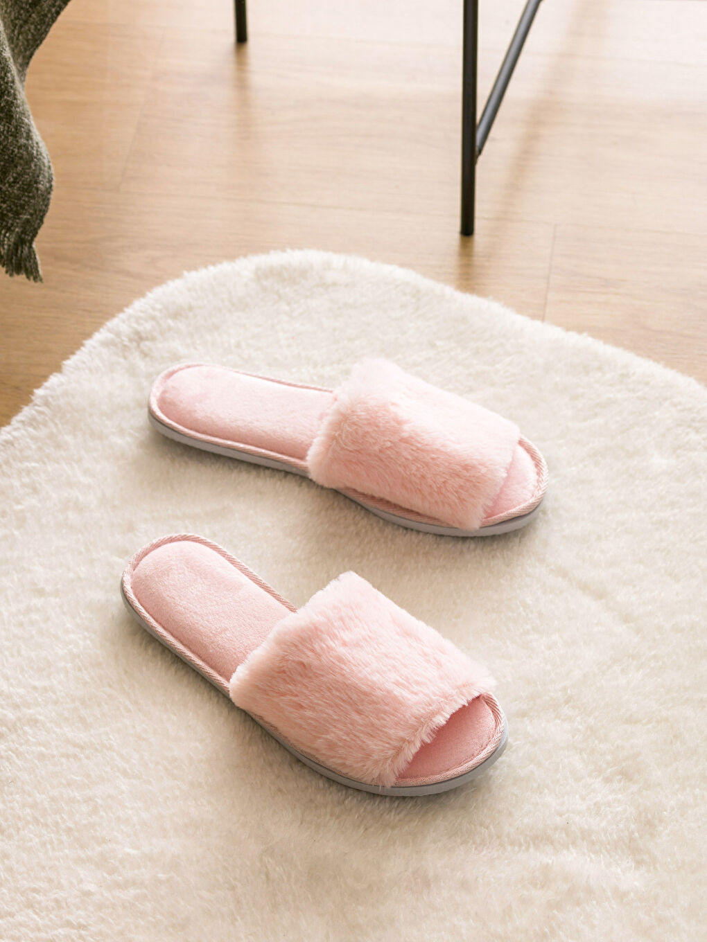 Plain Plush Women's Home Slippers -S4CN17Z8-Y6Q