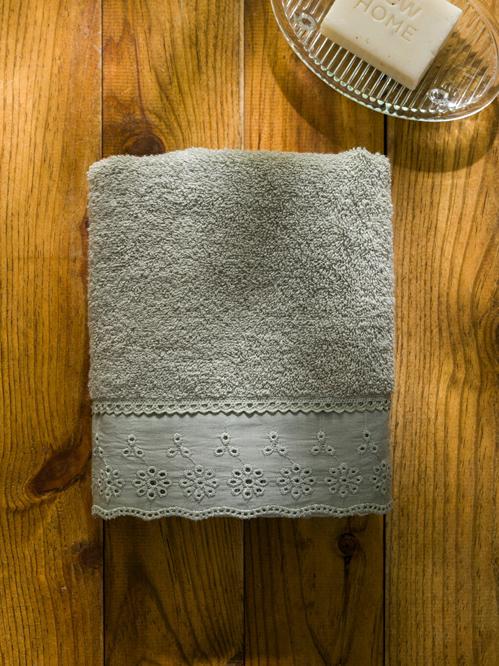 Serviette de visage à volants 50x80 cm-2