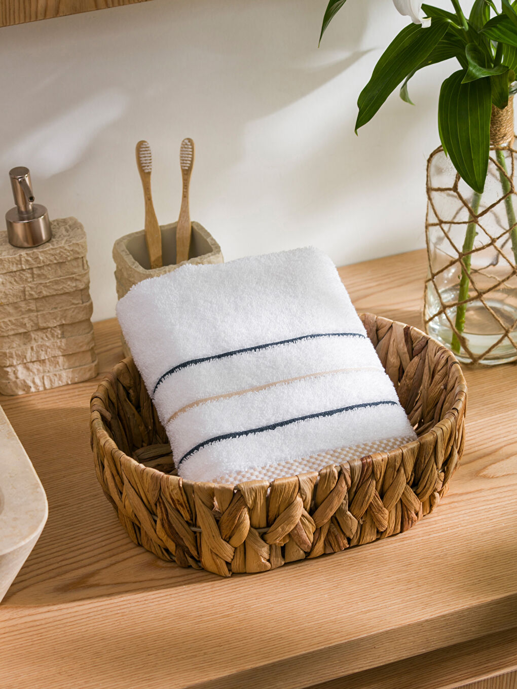 Striped Face Towel 50x80 Cm-1