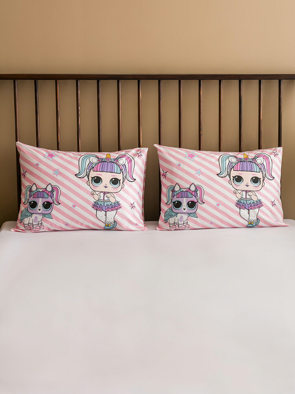 LCW HOME Karışık Baskılı Anime Baskılı Yastık Kılıfı 2'li 50x70 Cm - 1