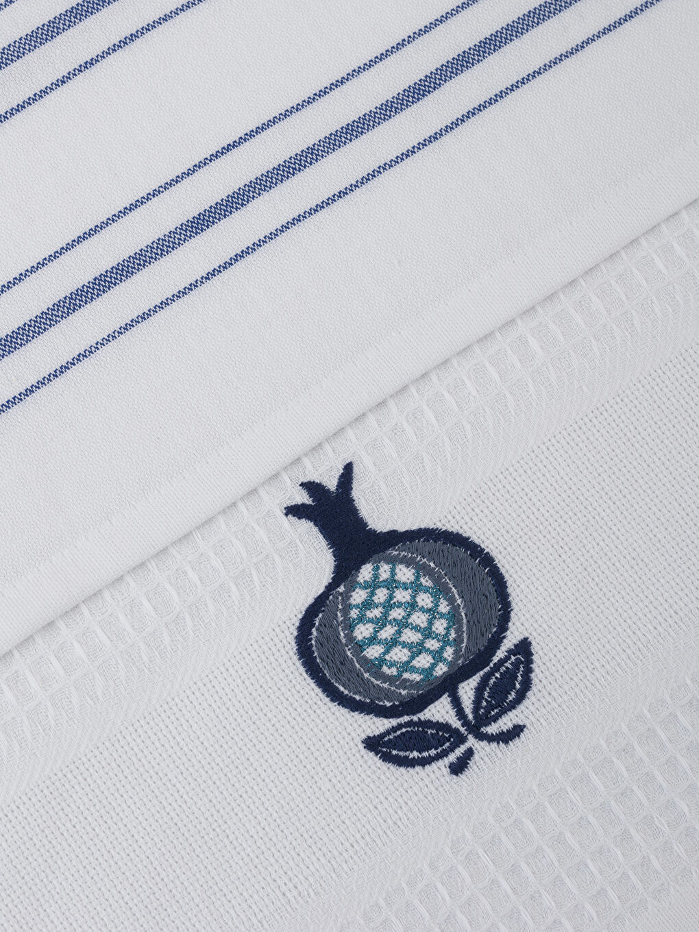 Torchon Brodé Lot de 2 40x50 cm-2