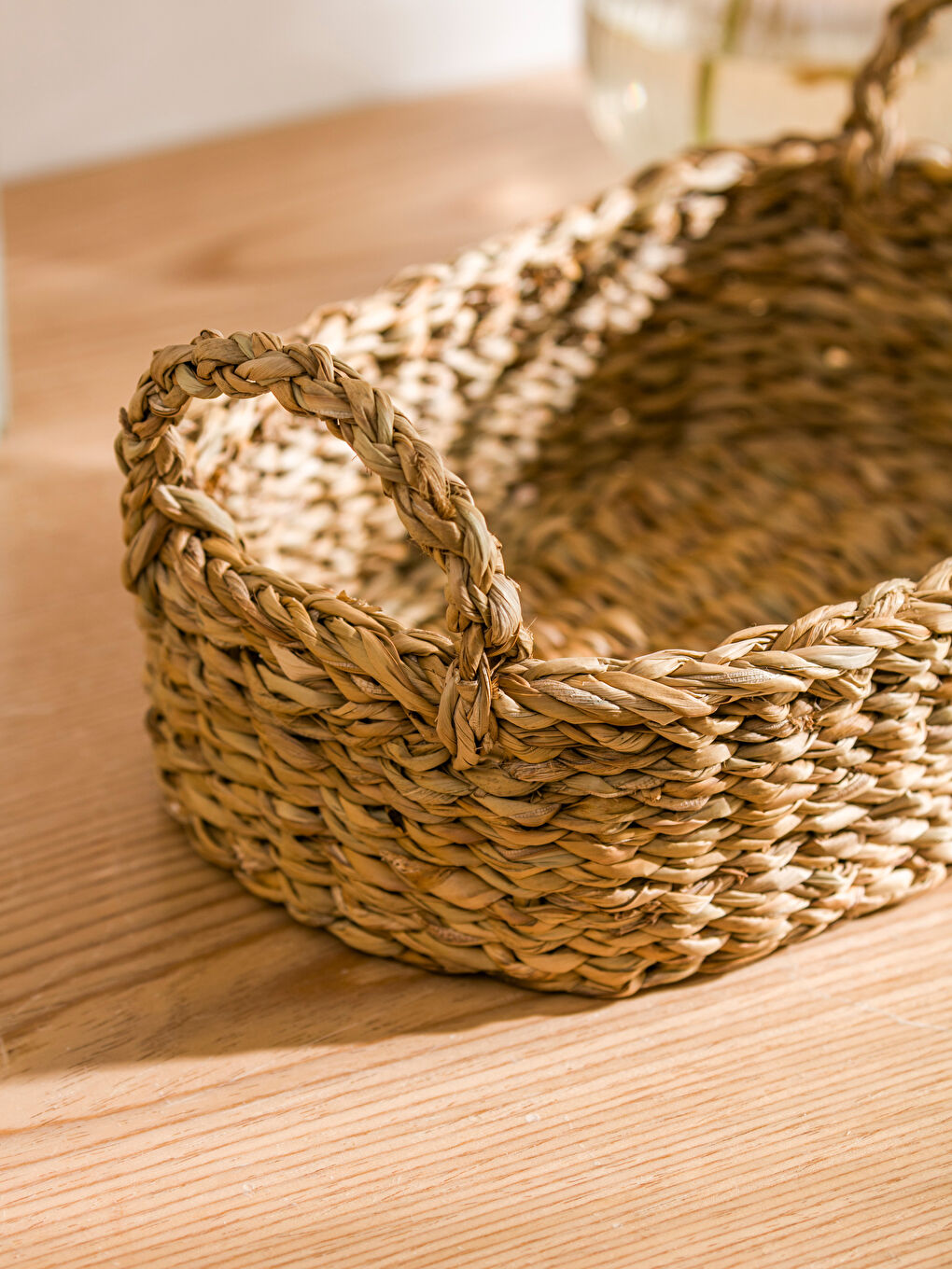 Decorative Wicker Basket 24x17 cm-2