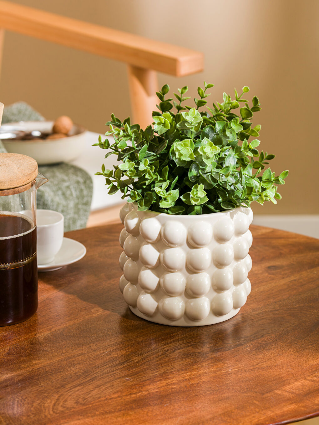 Bej Desenli Seramik Vazo