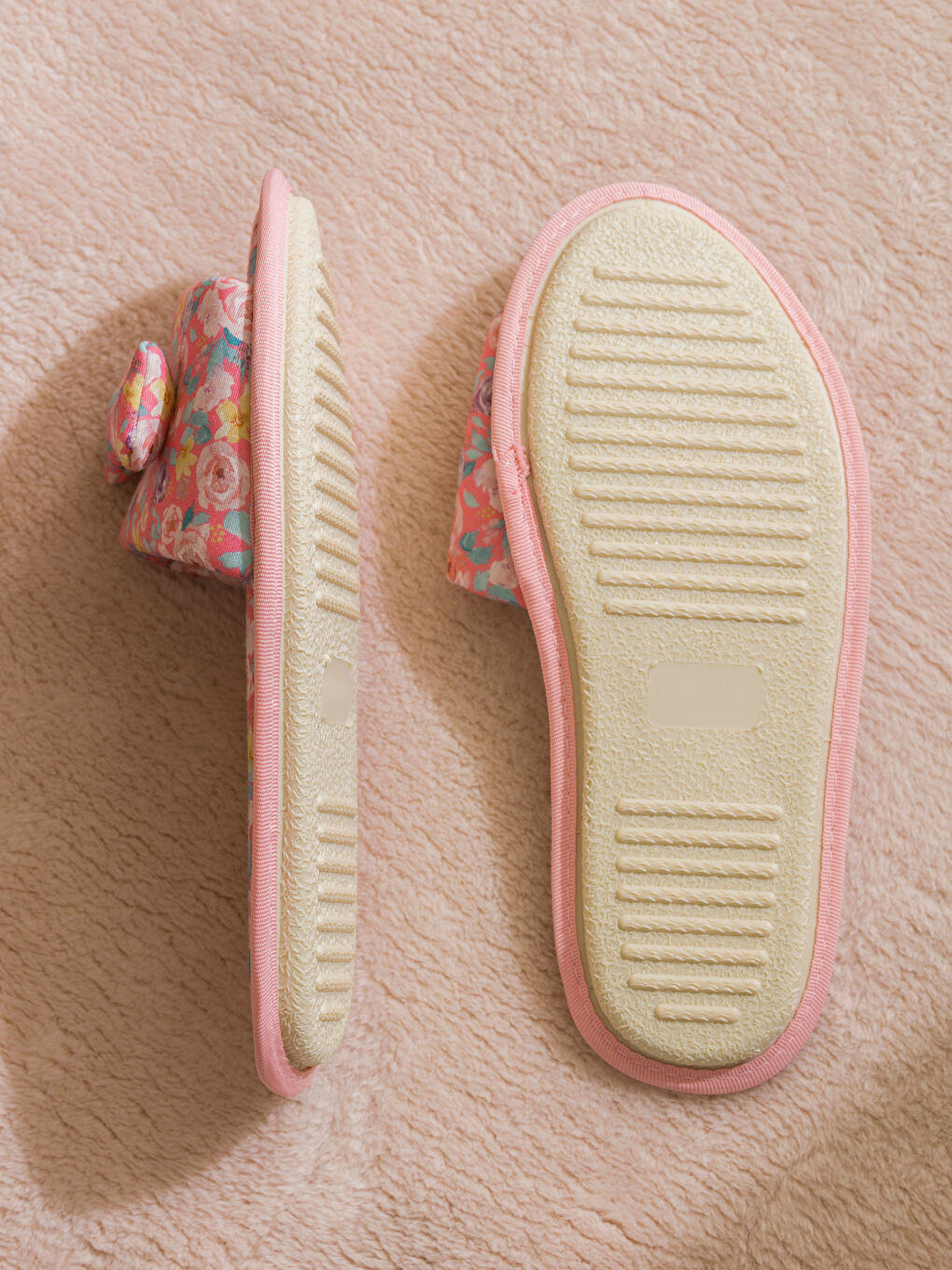 Karışık Fiyonk Detaylı Kadın Ev Terliği-2