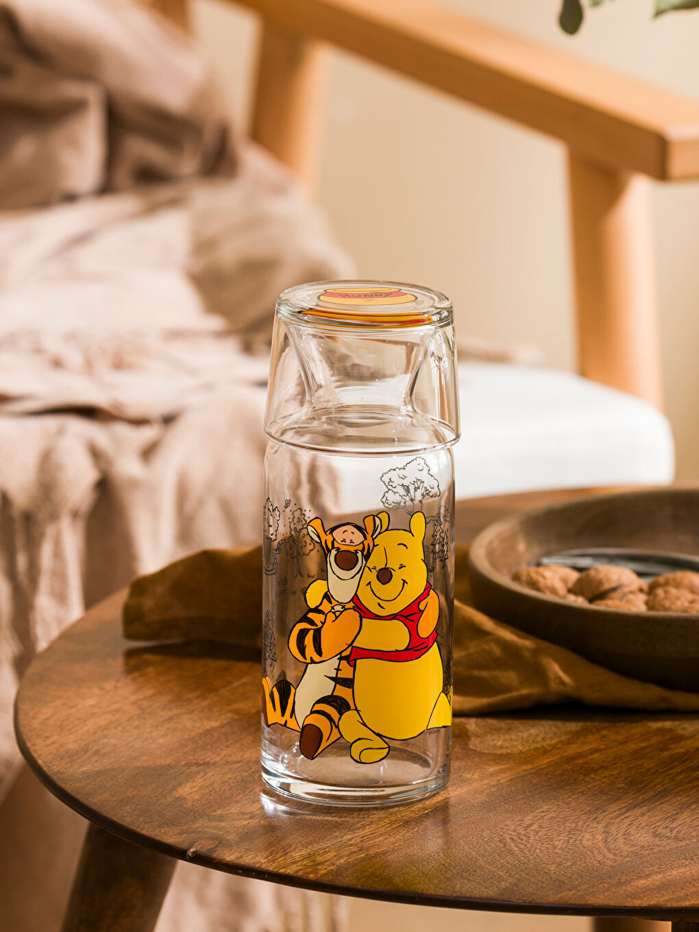 Winnie The Pooh Printed Bedside Pitcher 700 ml-2
