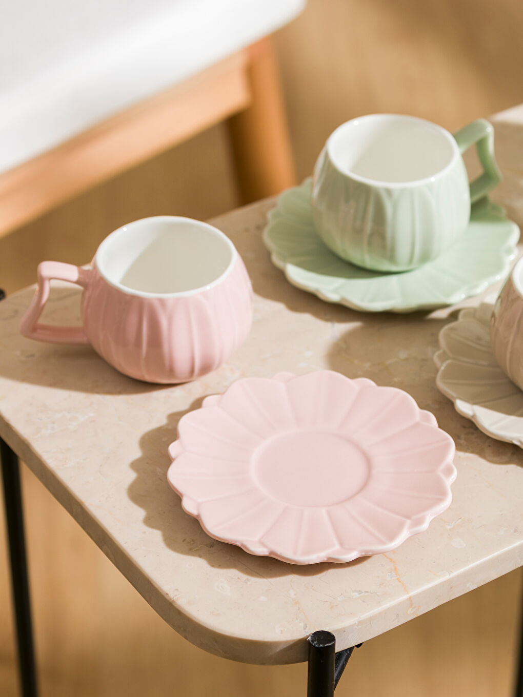 Karışık 3 Kişilik Porselen Kahve Fincan Takımı 90 ml-1