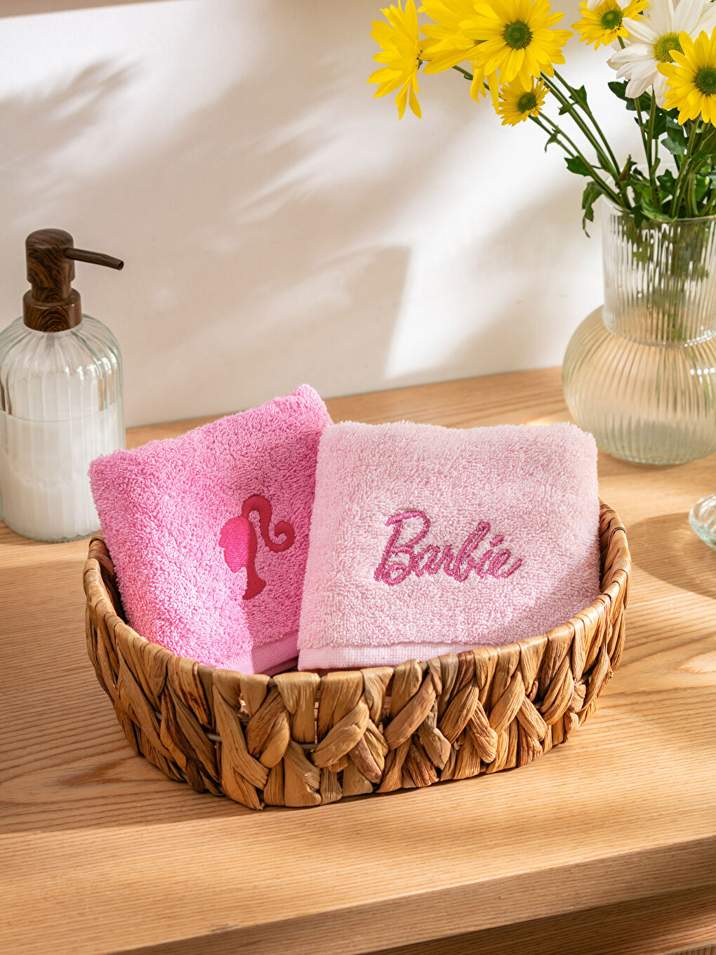 Pembe Barbie Nakışlı El Havlusu 2'li 30x50 cm-1