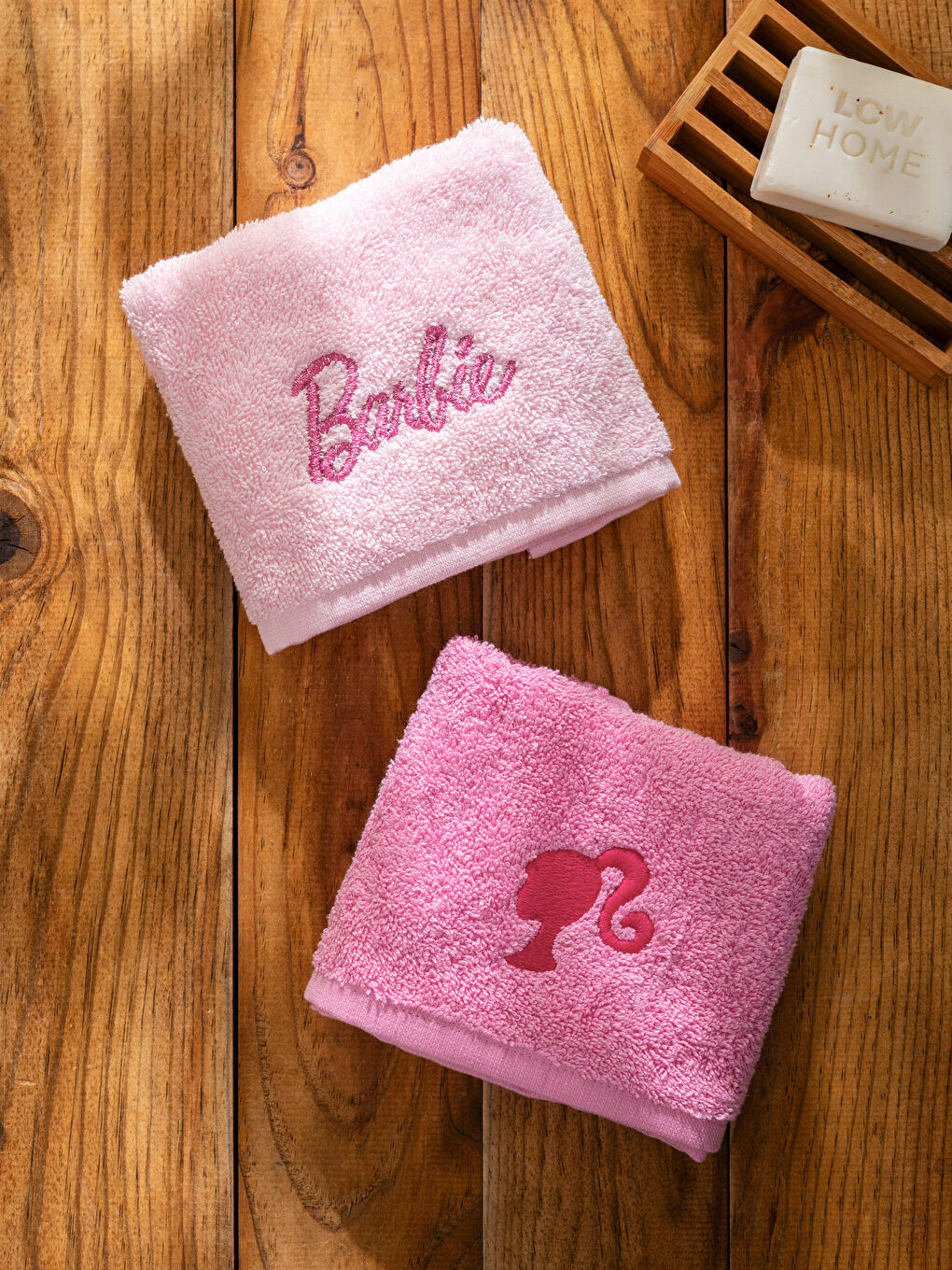 Pembe Barbie Nakışlı El Havlusu 2'li 30x50 cm-2