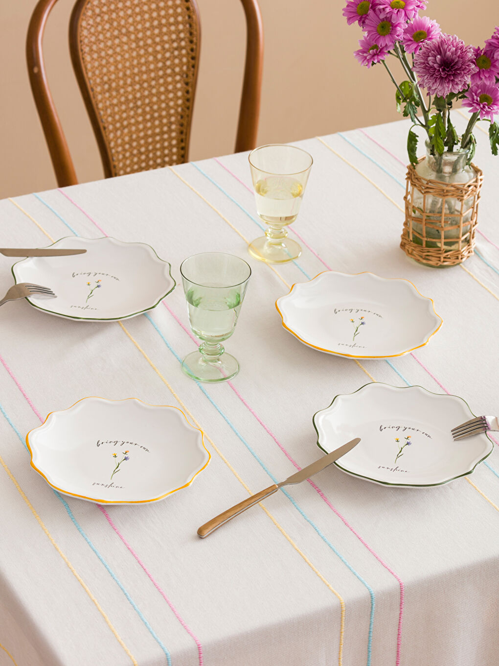 Assiette à gâteau en céramique imprimée Lot de 4 pièces 19 cm-1