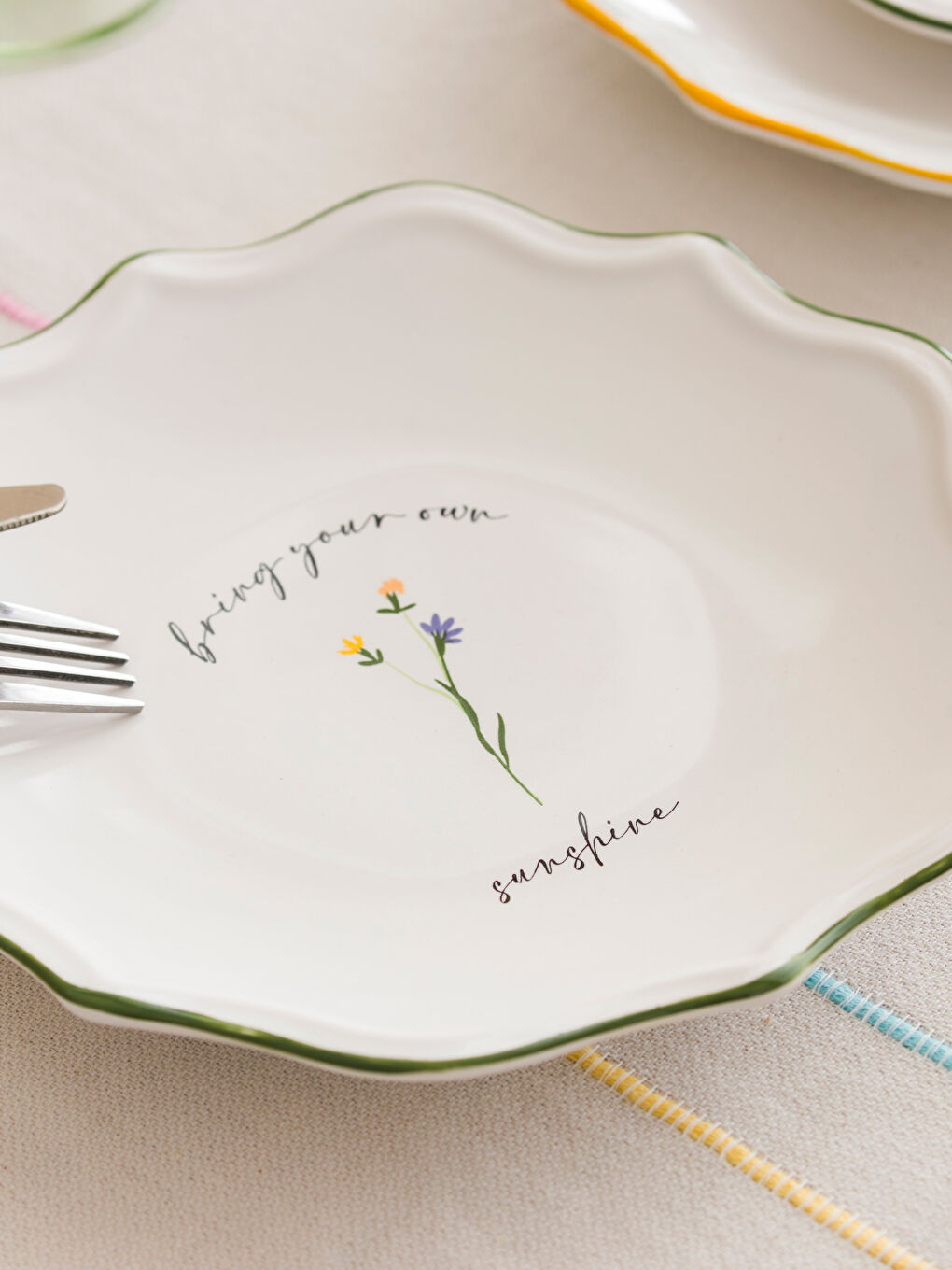 Assiette à gâteau en céramique imprimée Lot de 4 pièces 19 cm-3