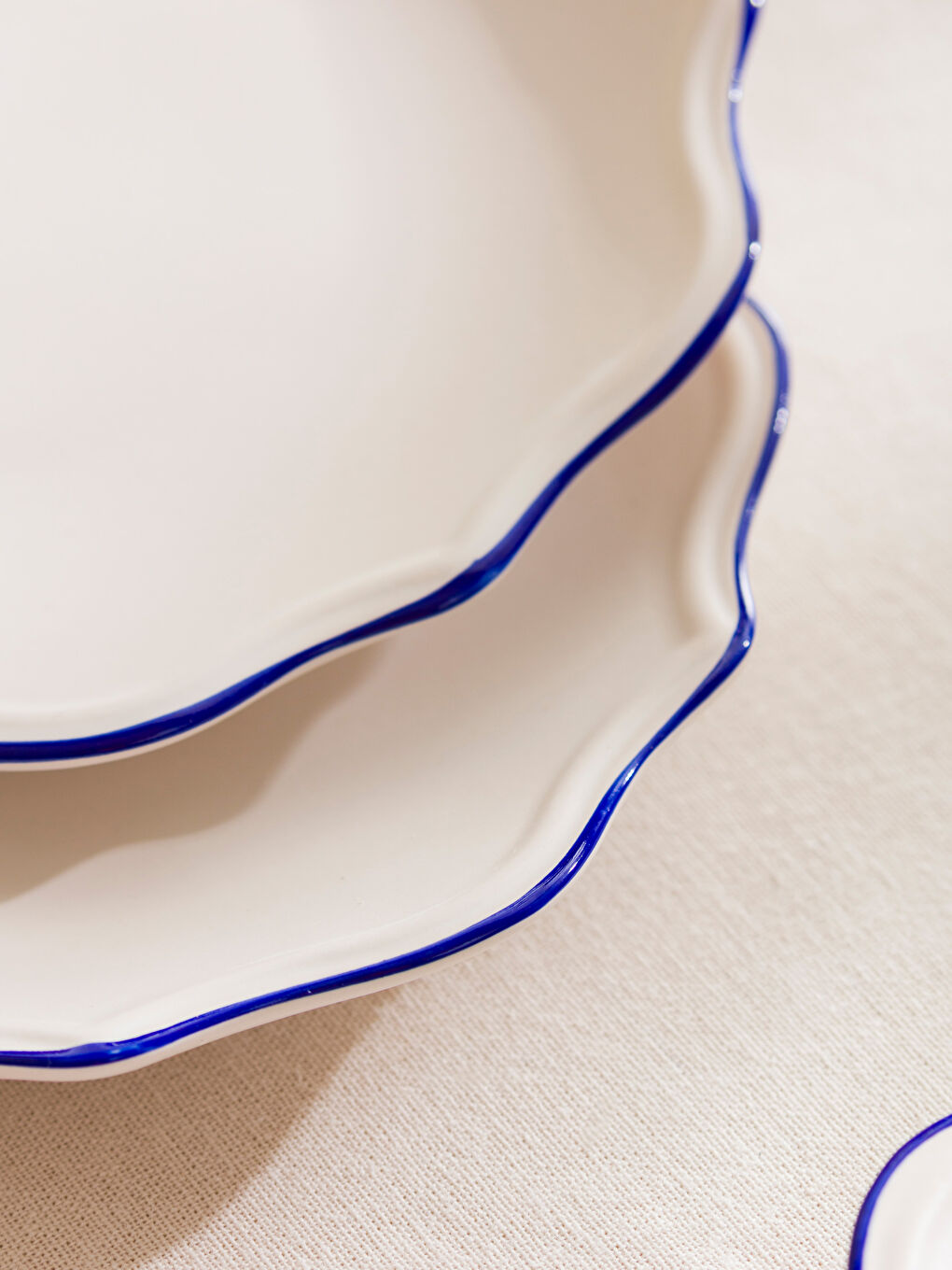 Set Farfurii pentru Tort din Ceramică cu Model Pachet de 4 20 cm-2