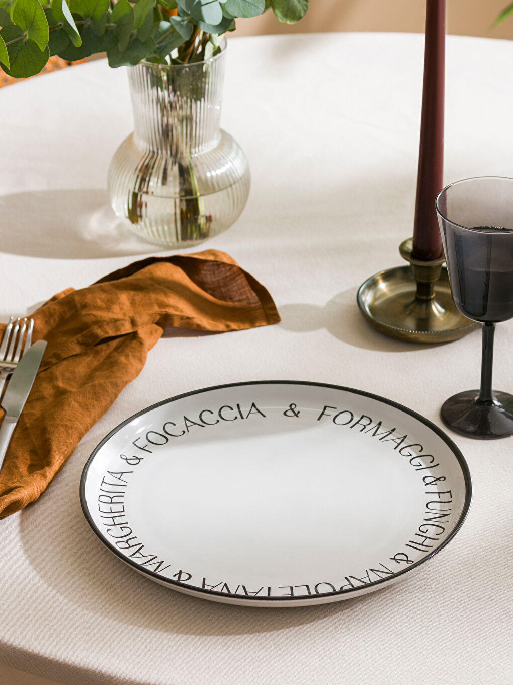 Siyah Baskılı Seramik Pizza Tabağı 28 cm