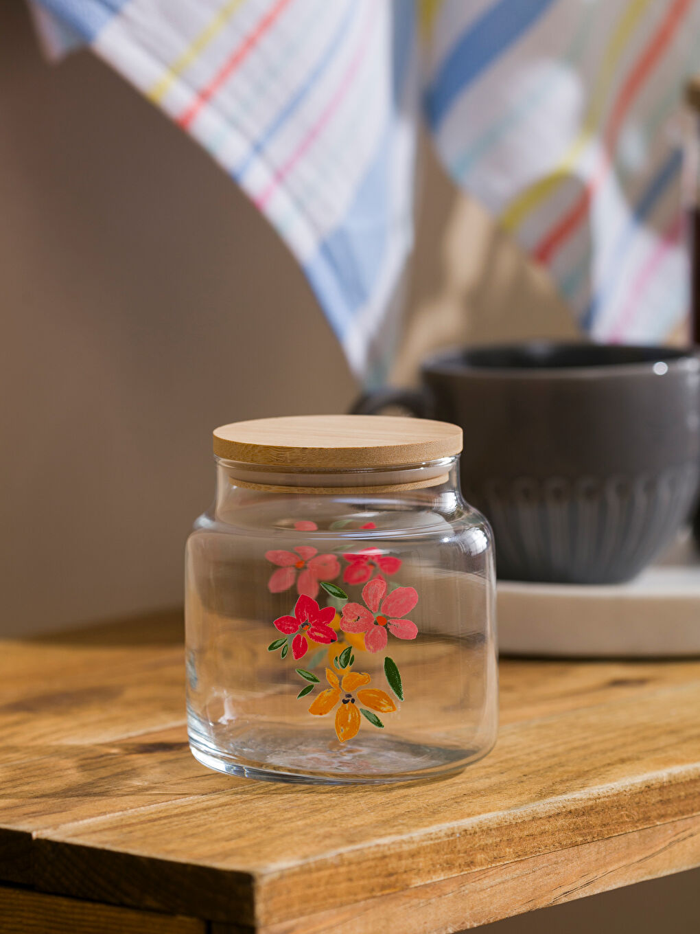 Karışık Çiçek Baskılı Cam Saklama Kabı 635 ml