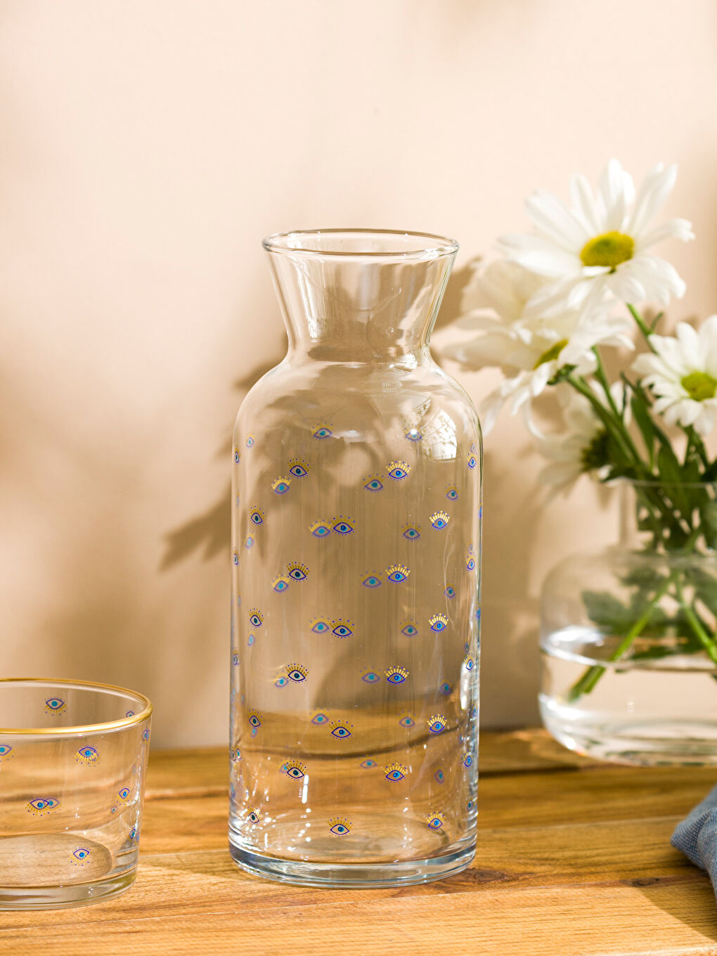 Eye Printed Glass Pitcher 700 ml-1