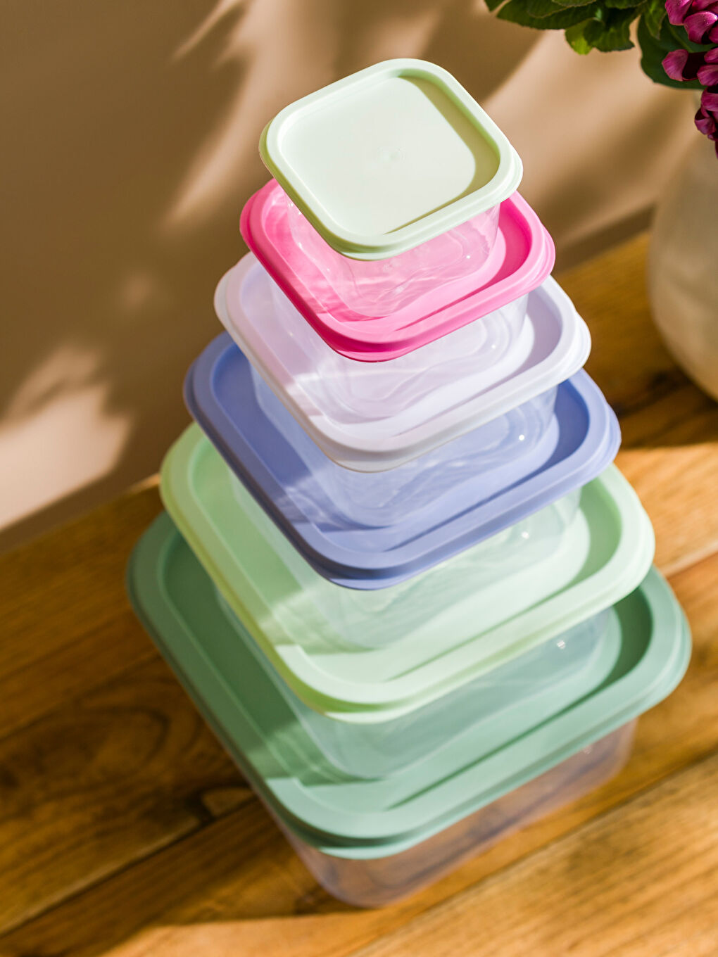 Lidded Storage Container 6-pack-2