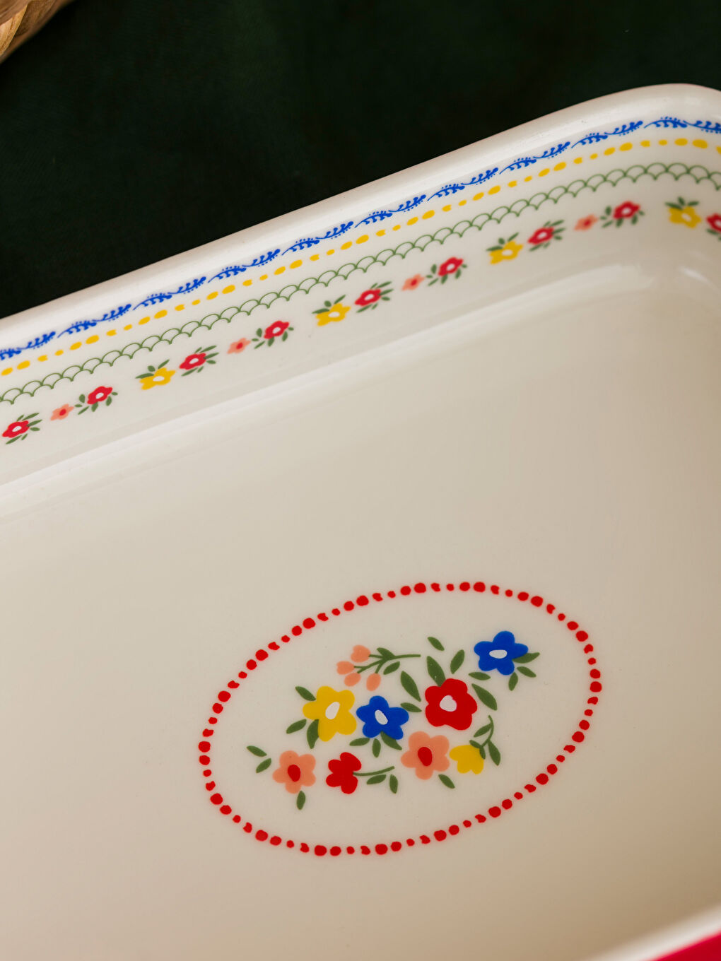 Керамическая форма для запекания с цветочным узором-1